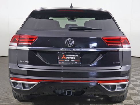 Used 2023 Volkswagen Atlas Cross Sport SEL Premium R-Line AWD/4WD image 17