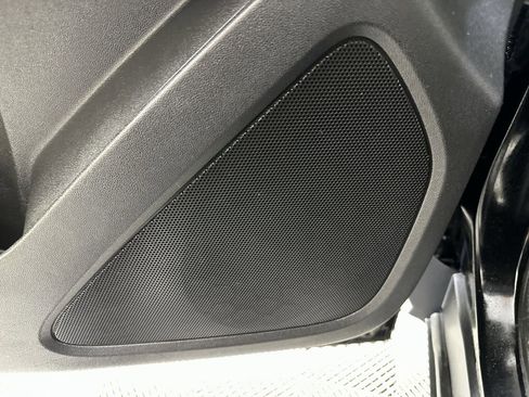 Used 2020 Chevrolet Equinox LT image 24