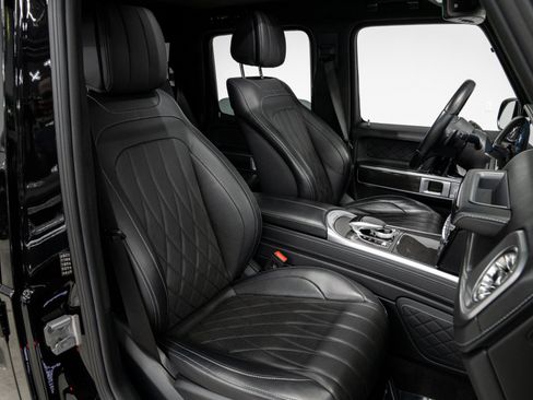 Used 2022 Mercedes-Benz G 550 image 23