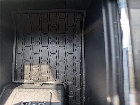 Used 2024 Lincoln Aviator Reserve w/ Equipment Group 201A AWD/4WD image 40