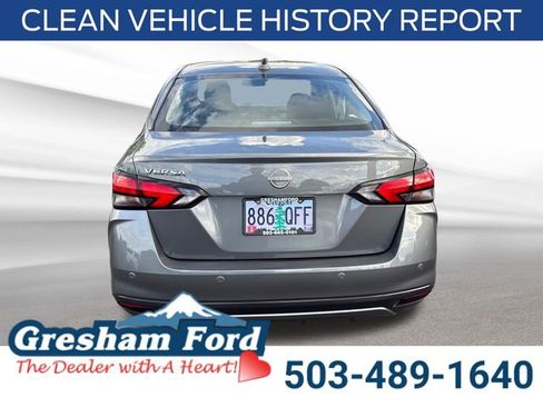 Used 2025 Nissan Versa SV FWD image 5