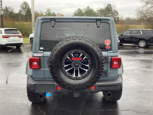 Used 2024 Jeep Wrangler Unlimited Rubicon 4xe image 3