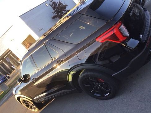 Used 2023 Ford Explorer ST w/ Equipment Group 401A image 4