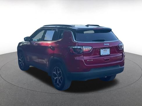 Used 2025 Jeep Compass Limited AWD/4WD image 11