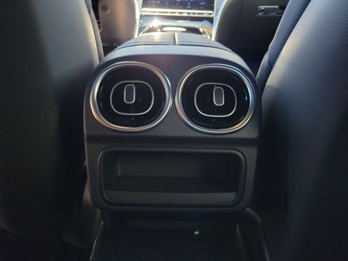 New 2026 Mercedes-Benz CLE 300 4MATIC Coupe image 11