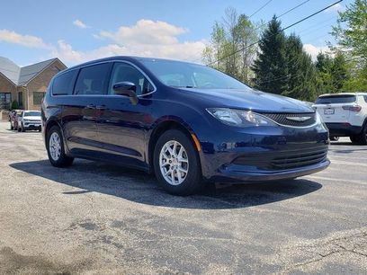 Used 2017 Chrysler Pacifica Touring