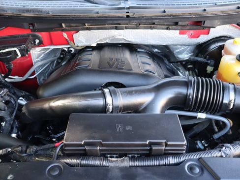 Used 2014 Ford F150 XLT w/ Equipment Group 302A Luxury RWD image 38