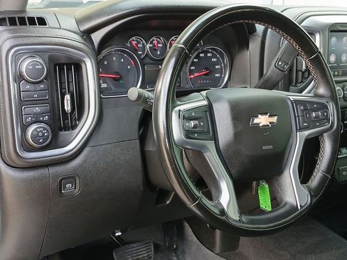 Used 2023 Chevrolet Silverado 2500 LT image 17