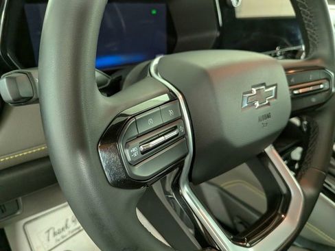 Certified 2024 Chevrolet Colorado ZR2 w/ Technology Package AWD/4WD image 26
