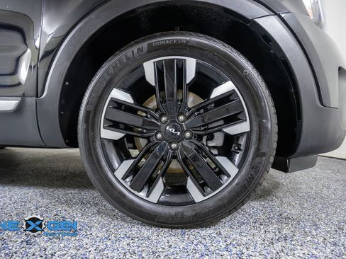 Used 2025 Kia Telluride SX Prestige AWD/4WD image 47