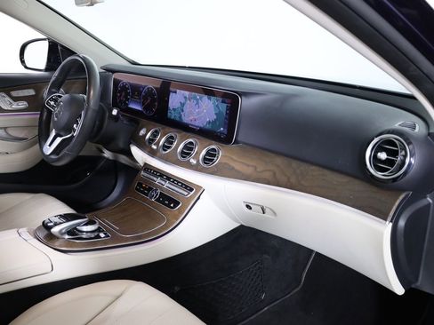 Used 2020 Mercedes-Benz E 350 4MATIC Sedan image 40