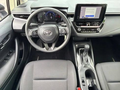Used 2026 Toyota Corolla LE FWD image 16