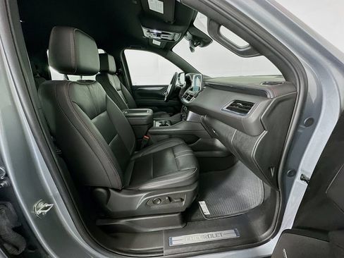 Used 2024 Chevrolet Tahoe RST w/ Luxury Package RWD image 29