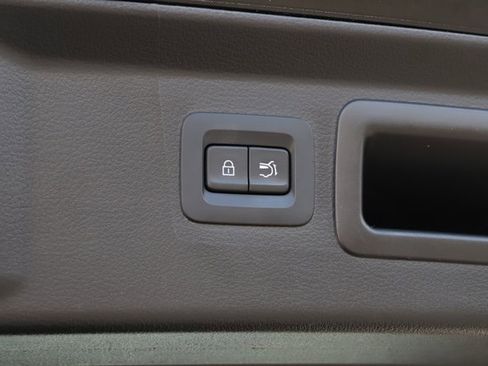 Used 2025 MAZDA CX-50 AWD 2.5 S w/ Preferred Package image 8