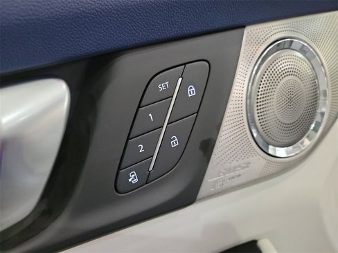 New 2026 Buick Enclave Avenir w/ Super Cruise Package image 25