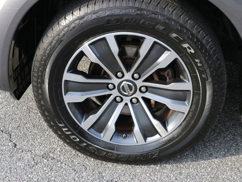 Used 2018 Nissan Armada SL w/ Premium Package image 14