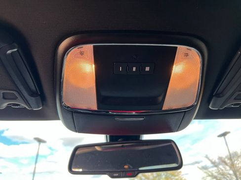 Used 2020 Dodge Charger Scat Pack image 40