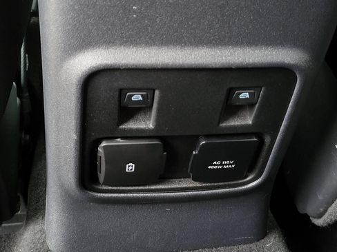 Used 2022 Ford Bronco Outer Banks AWD/4WD image 12