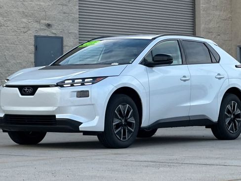 New 2026 Subaru Solterra Premium image 7