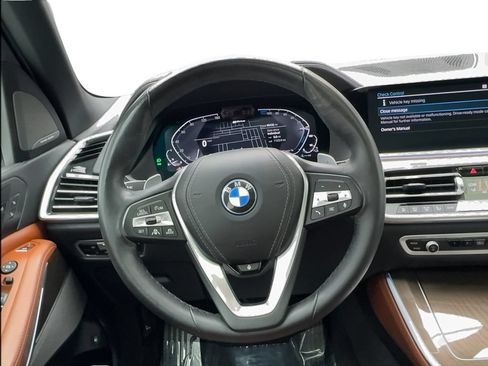 Used 2023 BMW X5 xDrive45e AWD/4WD image 40