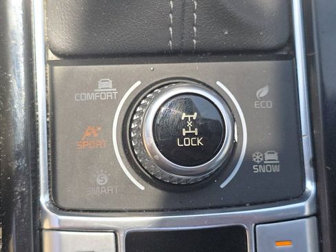 Used 2023 Kia Telluride SX Prestige X-Pro AWD/4WD image 32