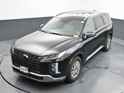 Used 2024 Hyundai Palisade SEL FWD image 34