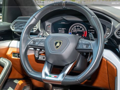 Used 2019 Lamborghini Urus AWD/4WD image 27