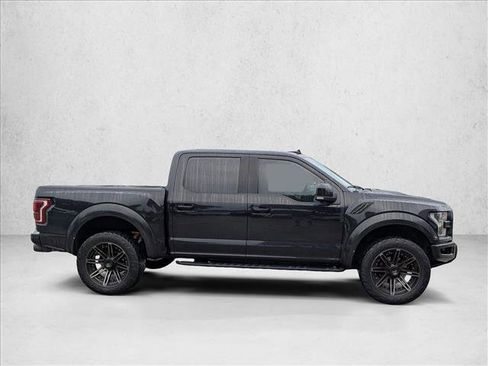 Used 2019 Ford F150 Raptor w/ Equipment Group 802A Luxury image 4