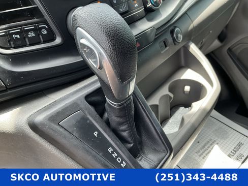Used 2020 Ford Transit 250 Low Roof RWD image 23