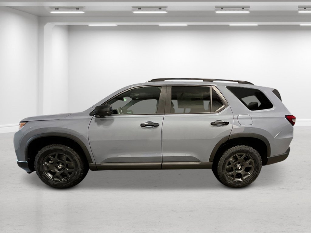 New 2026 Honda Pilot TrailSport image 2