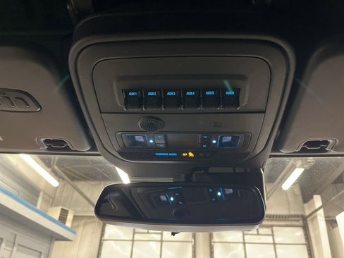 Used 2022 Ford Bronco Wildtrak image 27