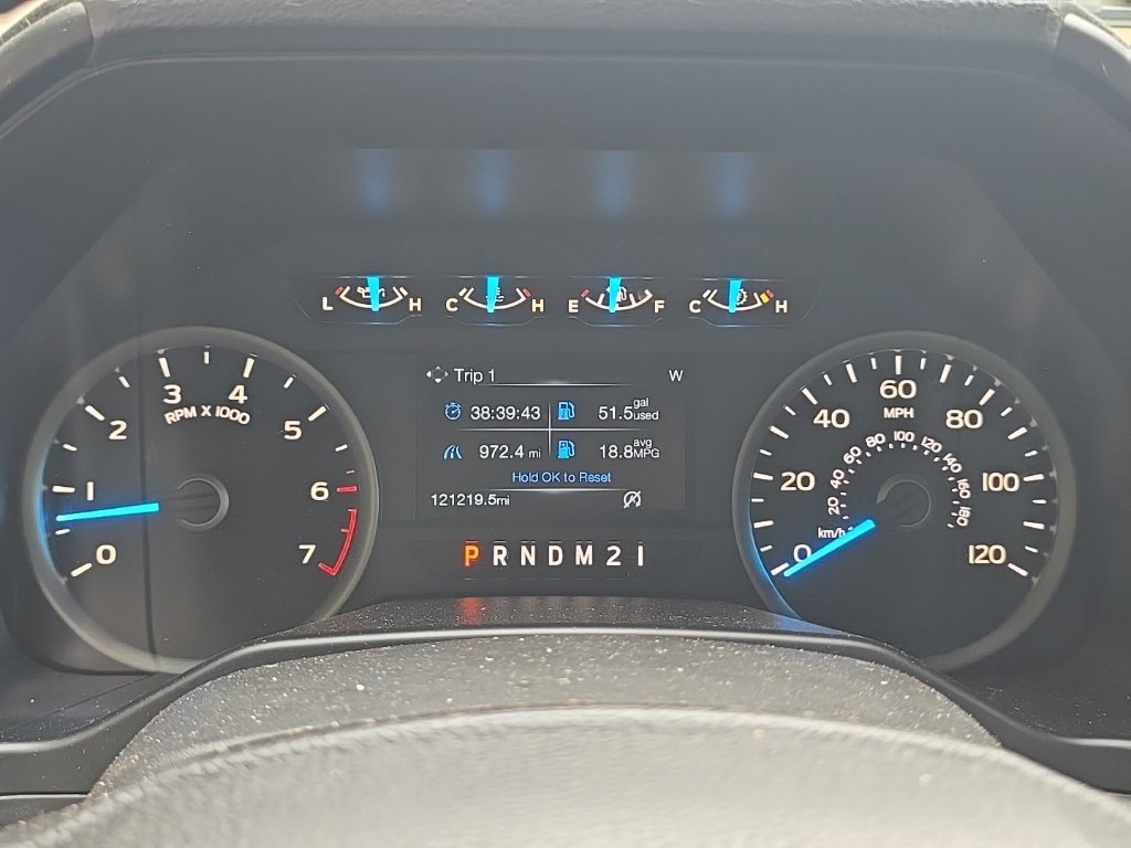Used 2015 Ford F150 XLT w/ Equipment Group 301A Mid RWD image 4
