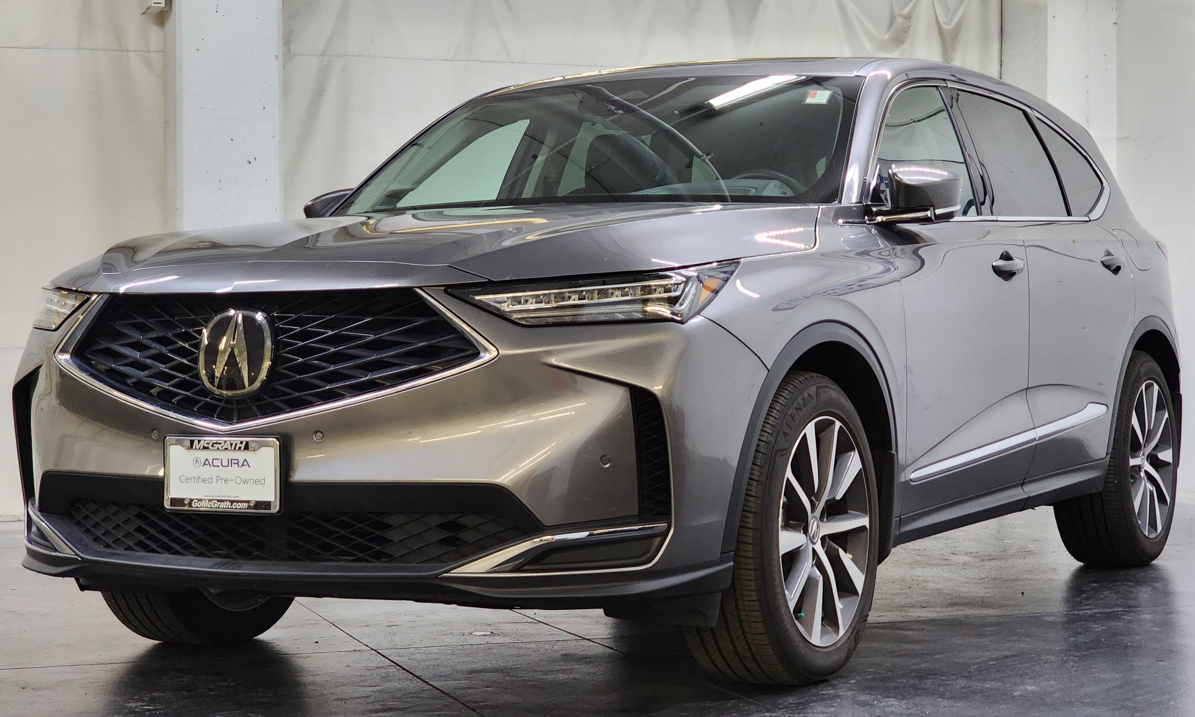 Certified 2025 Acura MDX w/ Technology Package AWD/4WD image 12
