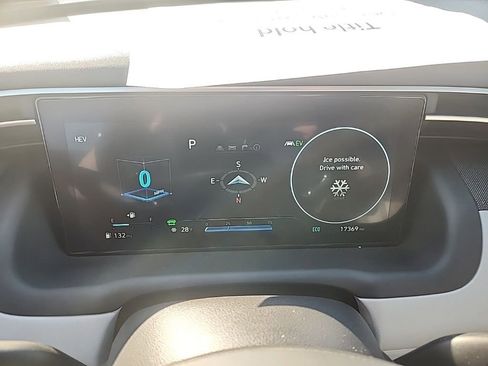 Certified 2023 Hyundai Tucson Limited image 14