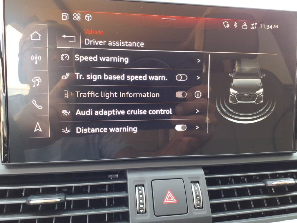 Used 2024 Audi Q5 2.0T Premium Plus w/ Premium Plus Package AWD/4WD image 12