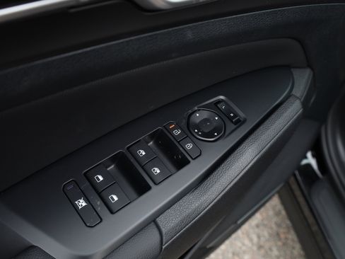 New 2026 Kia Sportage EX image 25