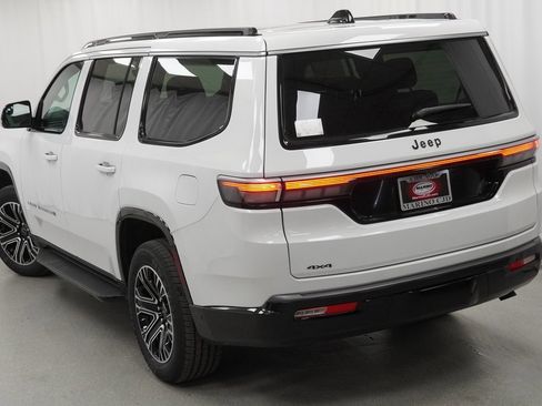 New 2026 Jeep Grand Wagoneer image 11
