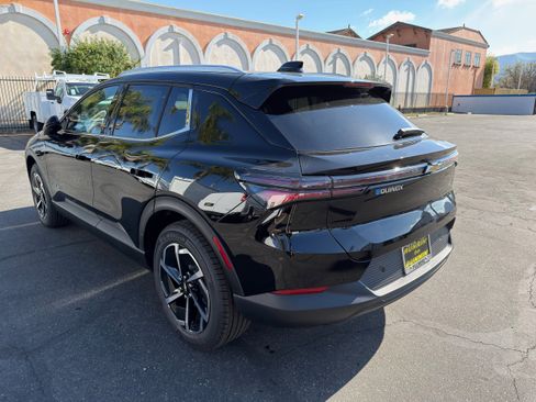 New 2026 Chevrolet Equinox EV LT FWD image 6