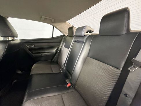 Used 2017 Toyota Corolla SE FWD image 26