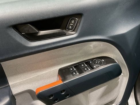 Used 2024 Ford Maverick XLT w/ Equipment Group 300A Standard image 7