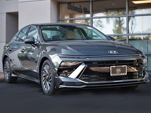 New 2026 Hyundai Sonata Limited FWD image 1