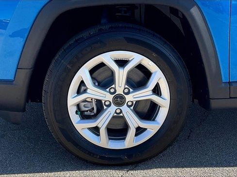 New 2025 Jeep Compass Sport image 12