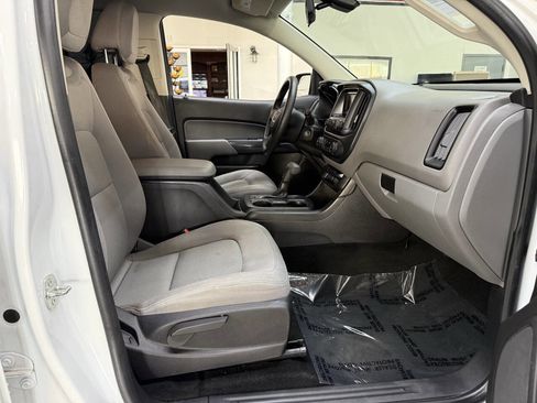 Used 2015 GMC Canyon 2WD Crew Cab image 17