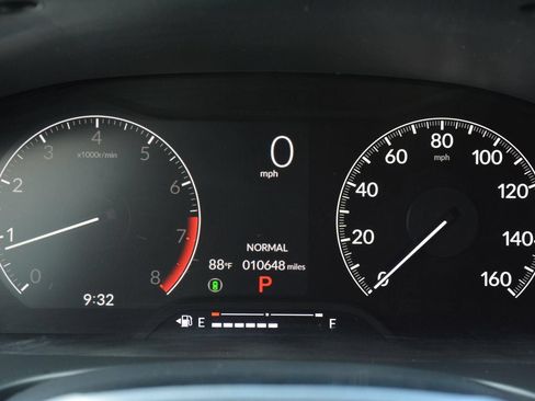 Used 2025 Honda Civic Sport image 23