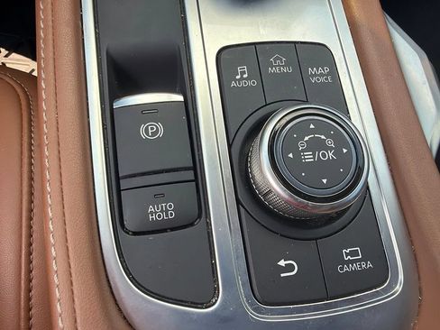 Used 2023 INFINITI QX60 Sensory w/ Vision Package AWD/4WD image 15