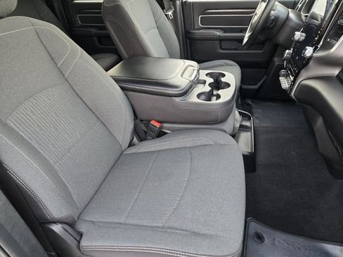 Used 2024 RAM 2500 Big Horn w/ Safety Group image 15