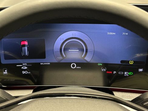 New 2027 Audi Q6 e-tron Premium Plus image 24