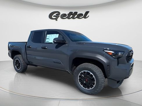 Used 2026 Toyota Tacoma TRD Off-Road AWD/4WD image 2