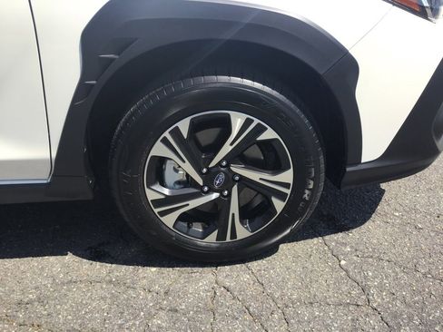 Used 2024 Subaru Crosstrek 2.0i Premium image 24