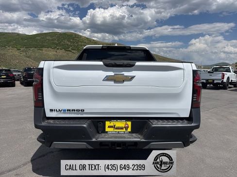 Used 2025 Chevrolet Silverado EV LT w/ LPO, Dark Package Plus image 27